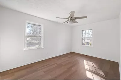 1330 Hidden Circle Drive, Sugar Hill, GA 30518 - Photo 17