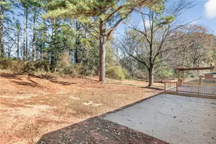 1330 Hidden Circle Dr, Sugar Hill, GA 30518 - Photo 29