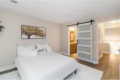 1960 Variations Drive NE, Atlanta, GA 30329 - Photo 17