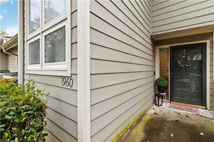 1960 Variations Dr NE, Atlanta, GA 30329 - Photo 5