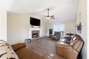 41 Colonial Ct, Jefferson, GA 30549 - Photo 7