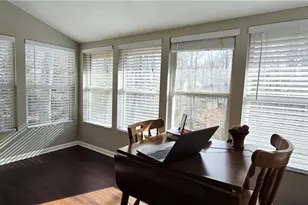 5151 Roswell Rd, Sandy Springs, GA 30342 - Photo 7