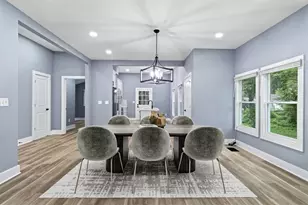 1012 Lawton St SW, Atlanta, GA 30310 - Photo 3