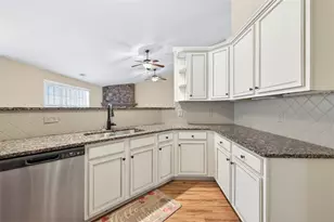 548 Belle Woode, Monroe, GA 30656 - Photo 11