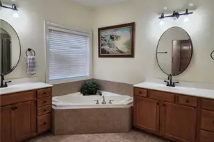 5925 Shawn Creek Way, Cumming, GA 30040 - Photo 9