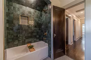 1883 Cambridge Ave, College Park, GA 30337 - Photo 37