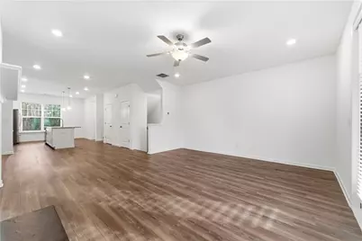 1621 Avery Way, Tucker, GA 30084 - Photo 9