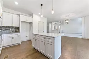 198 Lotus Ln, Covington, GA 30016 - Photo 15