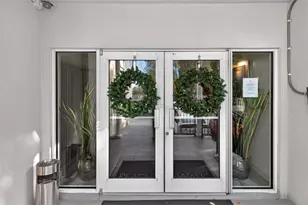 1074 Peachtree Walk NE, Atlanta, GA 30309 - Photo 43