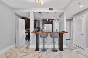 1074 Peachtree Walk NE, Atlanta, GA 30309 - Photo 9