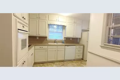 4531 S Roberts Drive, Sugar Hill, GA 30518 - Photo 3