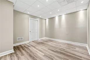 1988 Fairgreen Dr, Stone Mountain, GA 30087 - Photo 41