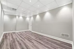 1988 Fairgreen Dr, Stone Mountain, GA 30087 - Photo 43