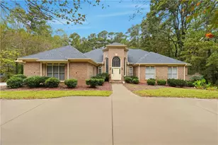 1988 Fairgreen Dr, Stone Mountain, GA 30087 - Photo 1