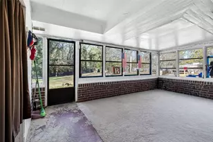 6593 Gresham St, Union City, GA 30291 - Photo 23