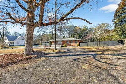 6593 Gresham Street, Union City, GA 30291 - Photo 3