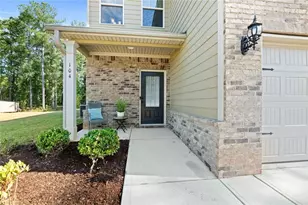 104 Armory Crk Dr, Jackson, GA 30233 - Photo 3