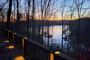 4008 Donna Dr, Gainesville, GA 30506 - Photo 3