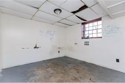 556 Roxbury Drive, Riverdale, GA 30274 - Photo 19