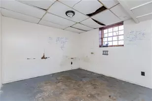 556 Roxbury Dr, Riverdale, GA 30274 - Photo 19