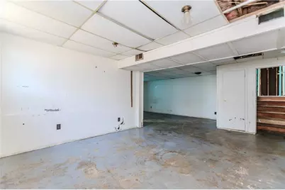 556 Roxbury Drive, Riverdale, GA 30274 - Photo 17