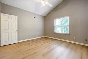 901 Wentworth Ct, Alpharetta, GA 30022 - Photo 13