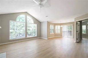 901 Wentworth Ct, Alpharetta, GA 30022 - Photo 1