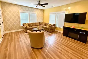 1517 Sylvan Rd SW, Atlanta, GA 30310 - Photo 3