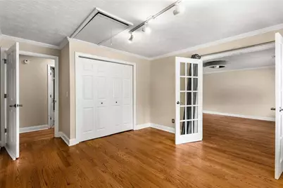 115 Biscayne Drive NW #E3, Atlanta, GA 30309 - Photo 19