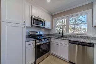 1892 Surrey Trail SE, Conyers, GA 30013 - Photo 19