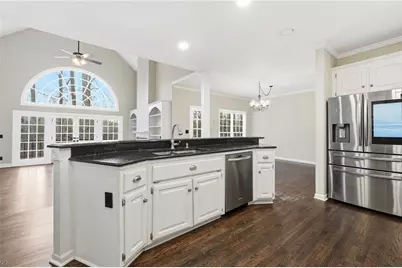 302 Mosswood Court, Woodstock, GA 30189 - Photo 17