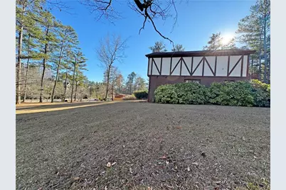 2085 E Piedmont Road, Marietta, GA 30062 - Photo 7