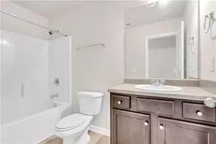 4488 Ravenwood Dr, Union City, GA 30291 - Photo 17