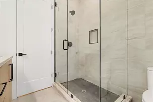 3134 W Roxboro Rd NE, Atlanta, GA 30324 - Photo 37