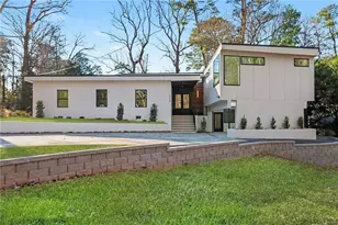 3134 W Roxboro Rd NE, Atlanta, GA 30324 - Photo 1