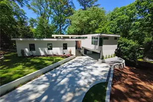 3134 W Roxboro Rd NE, Atlanta, GA 30324 - Photo 1
