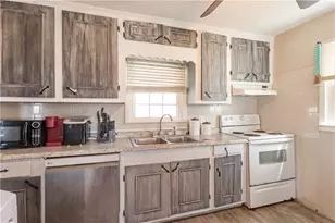 702 Buttermilk Rd SW, Cave Spring, GA 30124 - Photo 9