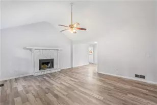 11565 Brown Bridge Rd, Covington, GA 30016 - Photo 9