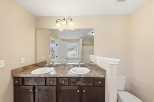 124 Pristine Dr, Locust Grove, GA 30248 - Photo 9