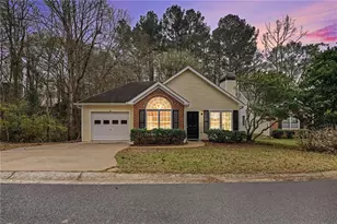 169 Spring Lake Dr, Athens, GA 30605 - Photo 1