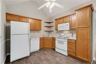 169 Spring Lake Dr, Athens, GA 30605 - Photo 9