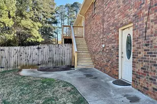 30 Shallowford Rd NE, Kennesaw, GA 30144 - Photo 5