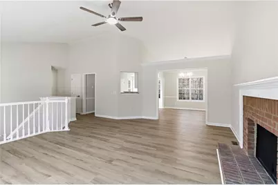 2939 Sweetbriar Walk, Snellville, GA 30039 - Photo 5