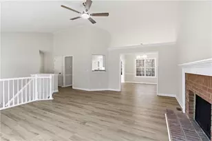 2939 Sweetbriar Walk, Snellville, GA 30039 - Photo 5