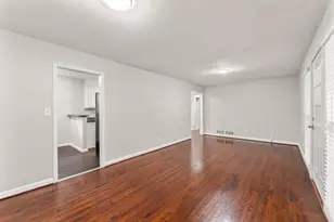 2352 Elmwood Cir SE, Atlanta, GA 30339 - Photo 5