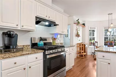 1115 Lake Lucerne Road SW, Lilburn, GA 30047 - Photo 13