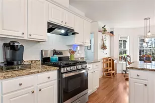 1115 Lake Lucerne Rd SW, Lilburn, GA 30047 - Photo 13