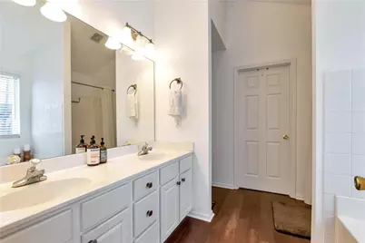 1115 Lake Lucerne Road SW, Lilburn, GA 30047 - Photo 25