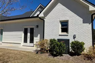 5099 Noble Vlg Wy, Lilburn, GA 30047 - Photo 13