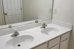 1372 Dukes Creek Dr, Kennesaw, GA 30152 - Photo 33